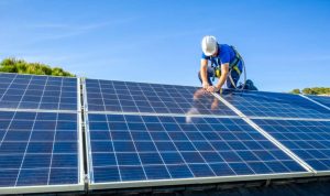 Installation et mise en production des panneaux solaires photovoltaïques à Cires-les-Mello